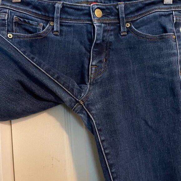 Uniqlo Womens Blue Dark Wash Low Rise Y2K Slim Straight Ankle Jeans Size 6 - Picture 7 of 8